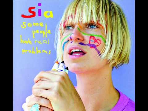 透き通る美しい歌声『Sia　人気曲ランキング』1-10位
